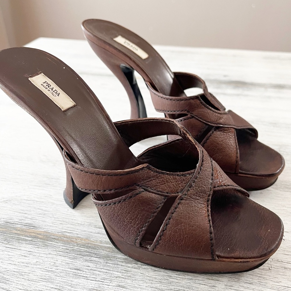 Vintage Prada Brown Curved Heeled open toe platform sandals size 36.5